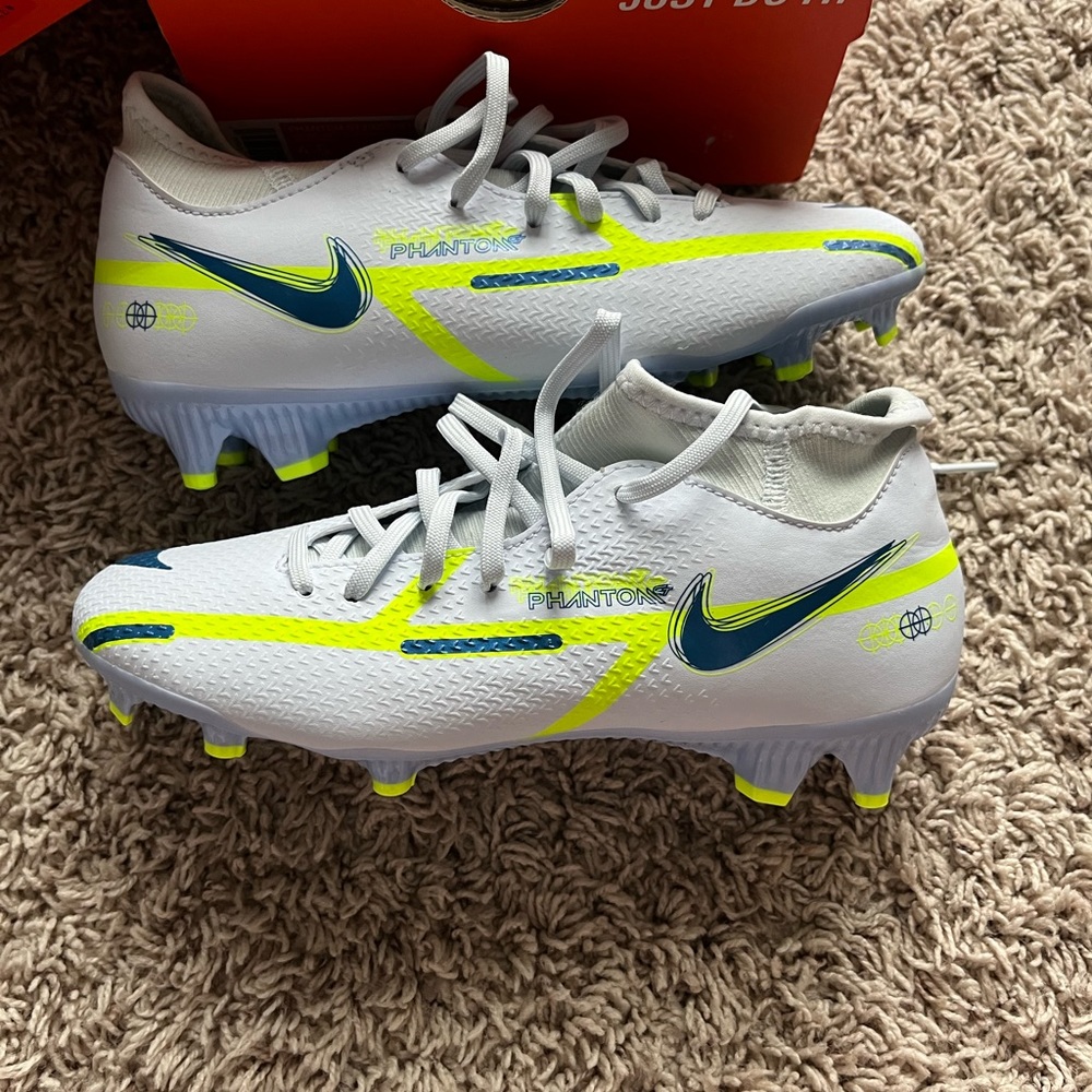 Men’s Nike Soccer Cleats